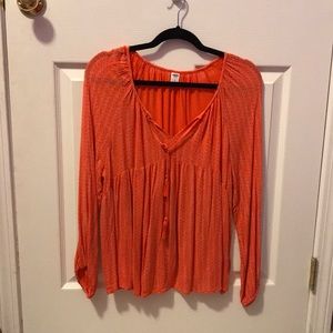 Old Navy top